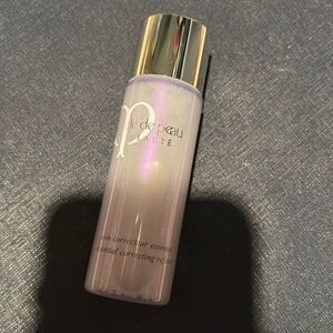 Clé de Peau Essential Correcting Refiner 30ml